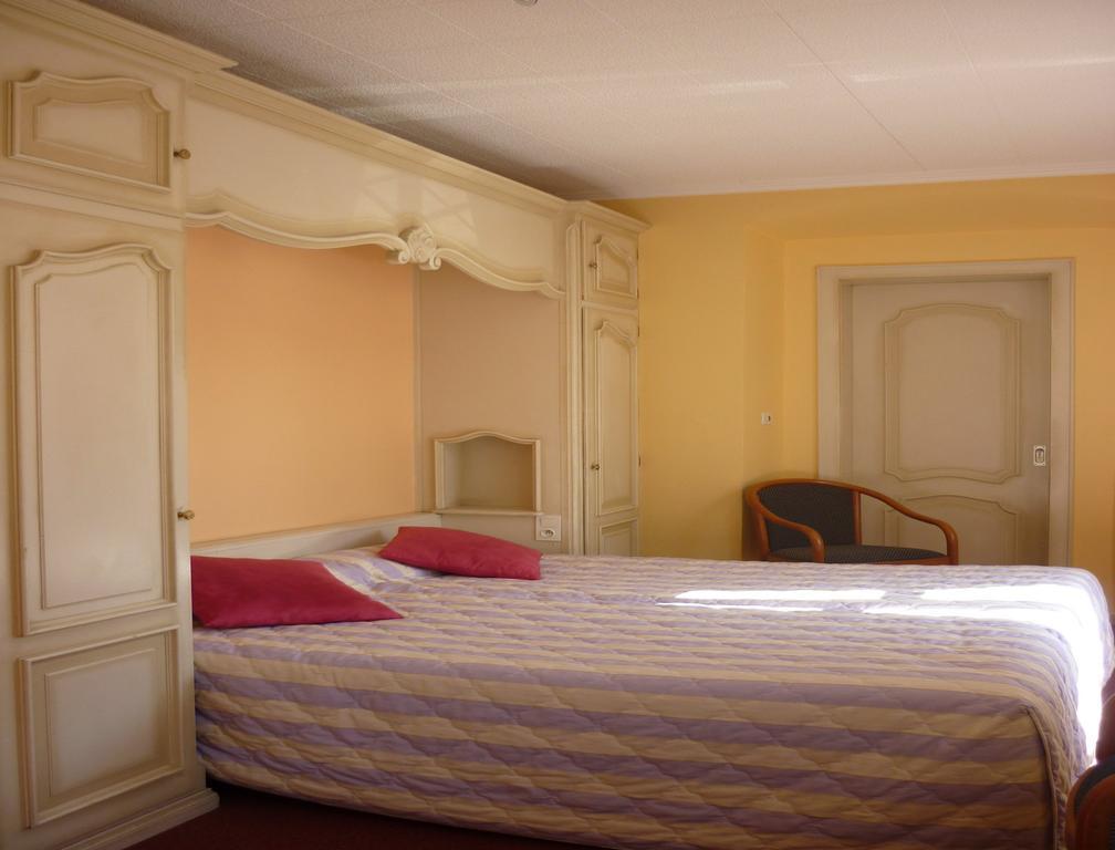 Hotel Des Vosges 5 Rue De La Gare โอแบร์เน ห้อง รูปภาพ